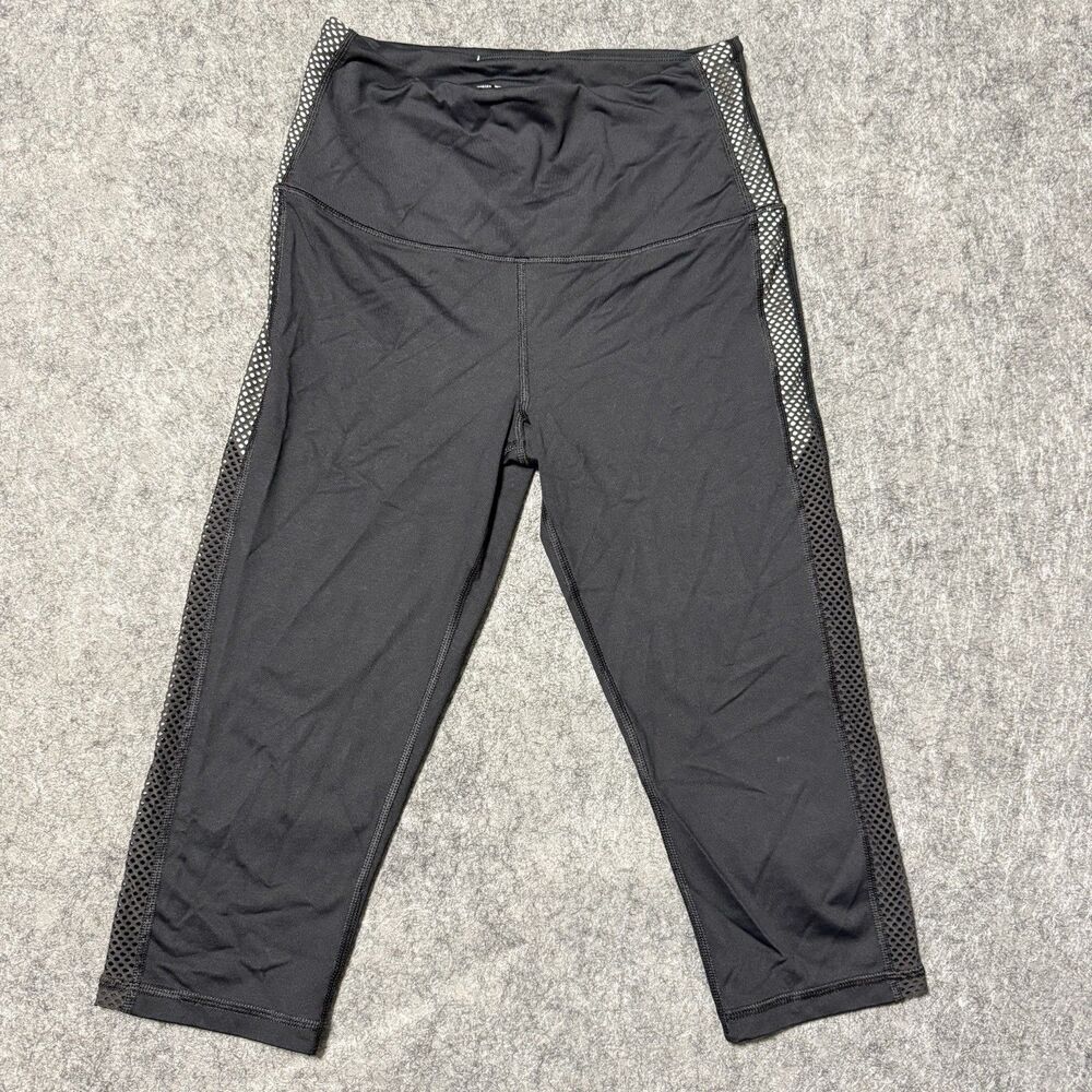 VSX Victoria Secret Knockout Crop Leggings Womens Small S Black Mesh Accent